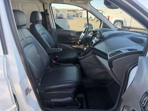 Used 2022 Ford Transit Connect XL image 12