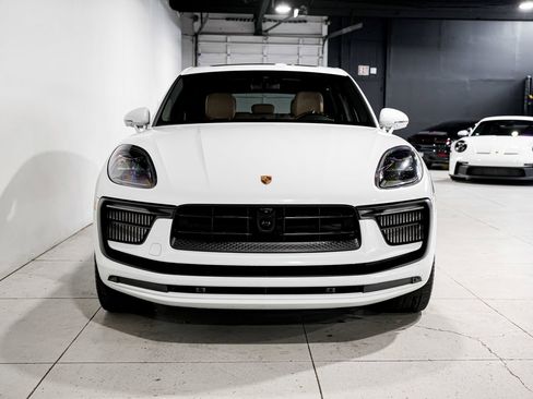Used 2023 Porsche Macan S AWD/4WD image 5