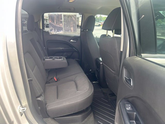 Used 2015 GMC Canyon SLE AWD/4WD image 42