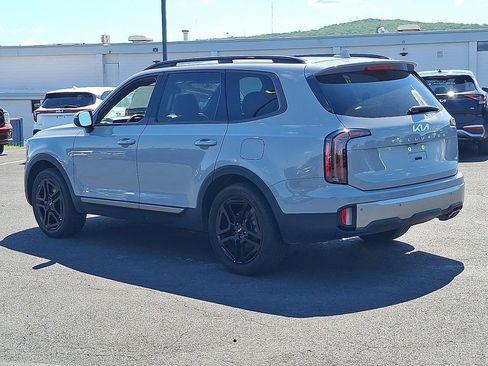Certified 2023 Kia Telluride EX X-Line AWD/4WD image 4
