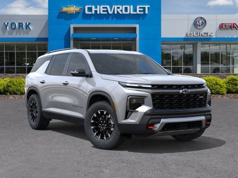 New 2026 Chevrolet Traverse Z71 w/ Enhanced Driving Package AWD/4WD image 7