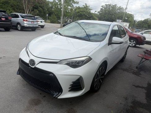 Used 2017 Toyota Corolla L FWD image 2