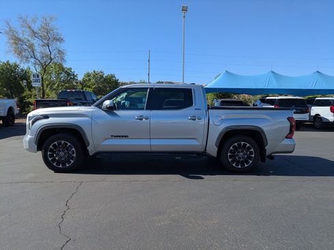 Used 2023 Toyota Tundra Limited image 6