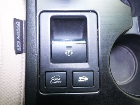 Used 2019 Subaru Outback 2.5i Premium AWD/4WD image 30