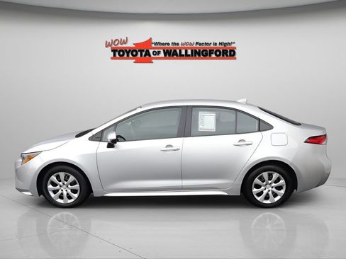 Certified 2024 Toyota Corolla LE FWD image 2