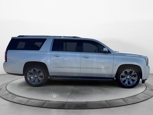 Certified 2015 GMC Yukon XL Denali image 4