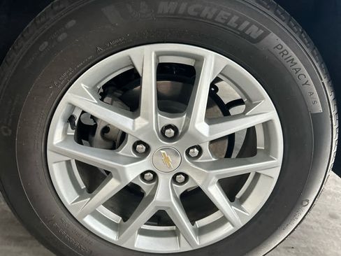 Used 2024 Chevrolet Equinox LT image 12