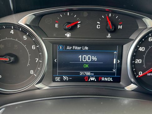 Used 2024 Chevrolet Equinox LT FWD image 43