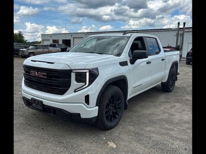 Used 2023 GMC Sierra 1500 Pro w/ Graphite Edition