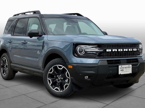 New 2025 Ford Bronco Sport Outer Banks w/ Outer Banks Tech Package+ image 2
