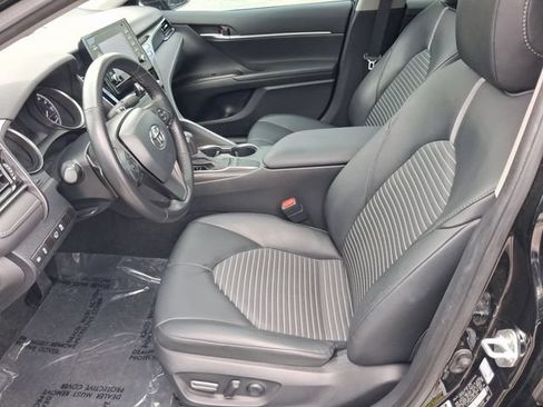 Used 2024 Toyota Camry SE w/ Convenience Package FWD image 12