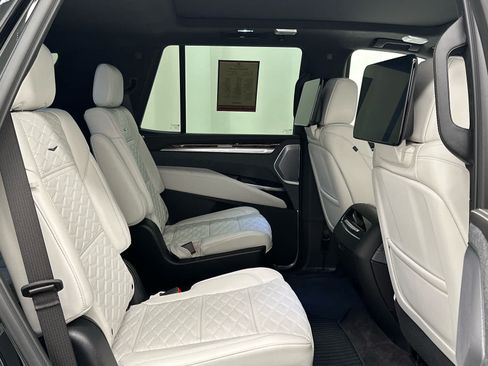 Used 2026 Cadillac Escalade Platinum Sport w/ LPO, ONYX Package AWD/4WD image 22