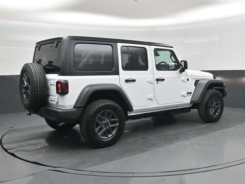 New 2026 Jeep Wrangler Unlimited Sport w/ Convenience Group AWD/4WD image 22