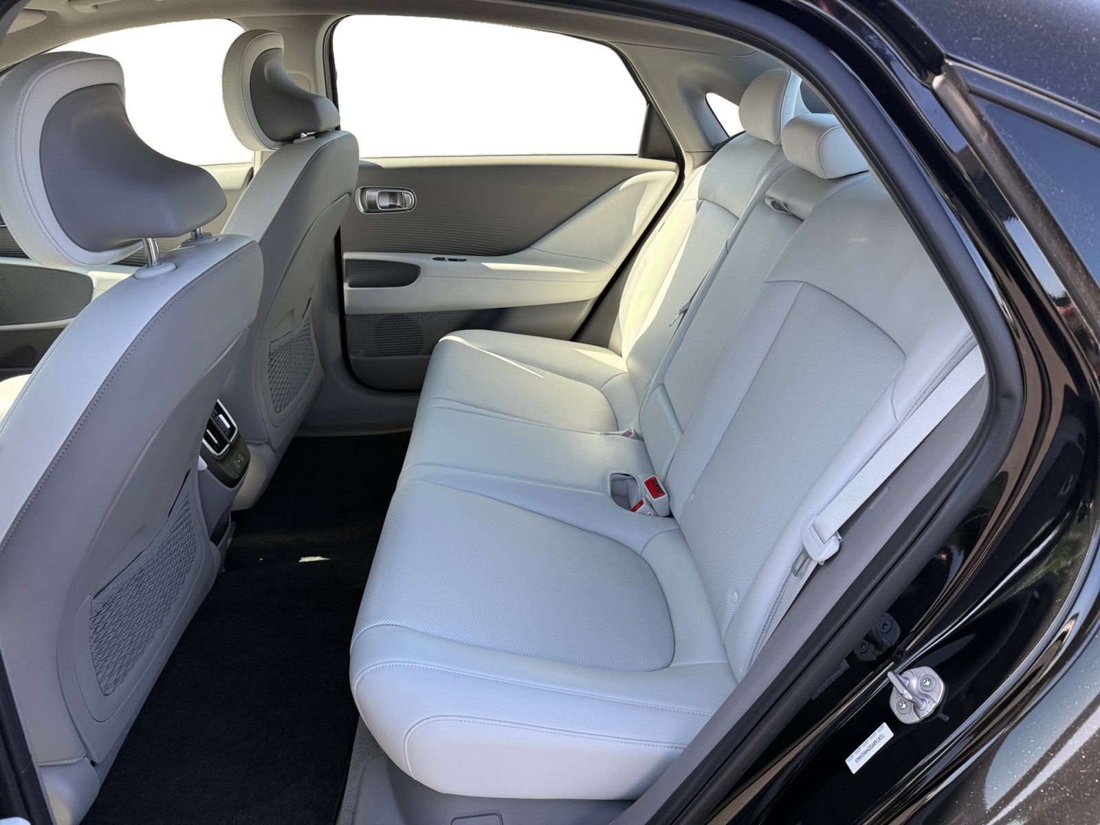 Used 2025 Hyundai Ioniq 6 SEL RWD image 16