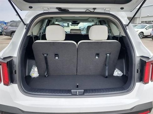 New 2026 Kia Sorento S w/ S Panoramic Sunroof Package image 6