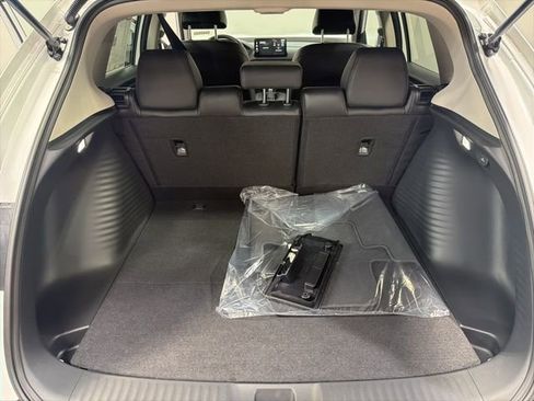 New 2026 Honda HR-V EX-L image 30