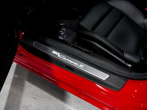 Used 2021 Porsche 911 Carrera S image 27