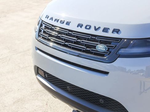 New 2026 Land Rover Range Rover Evoque S image 11