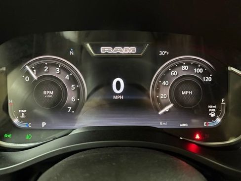 New 2026 RAM 1500 4x4 Crew Cab image 21