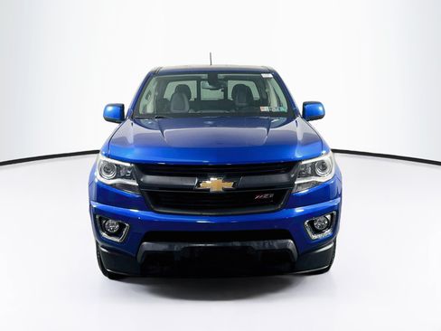 Used 2019 Chevrolet Colorado Z71 AWD/4WD image 2