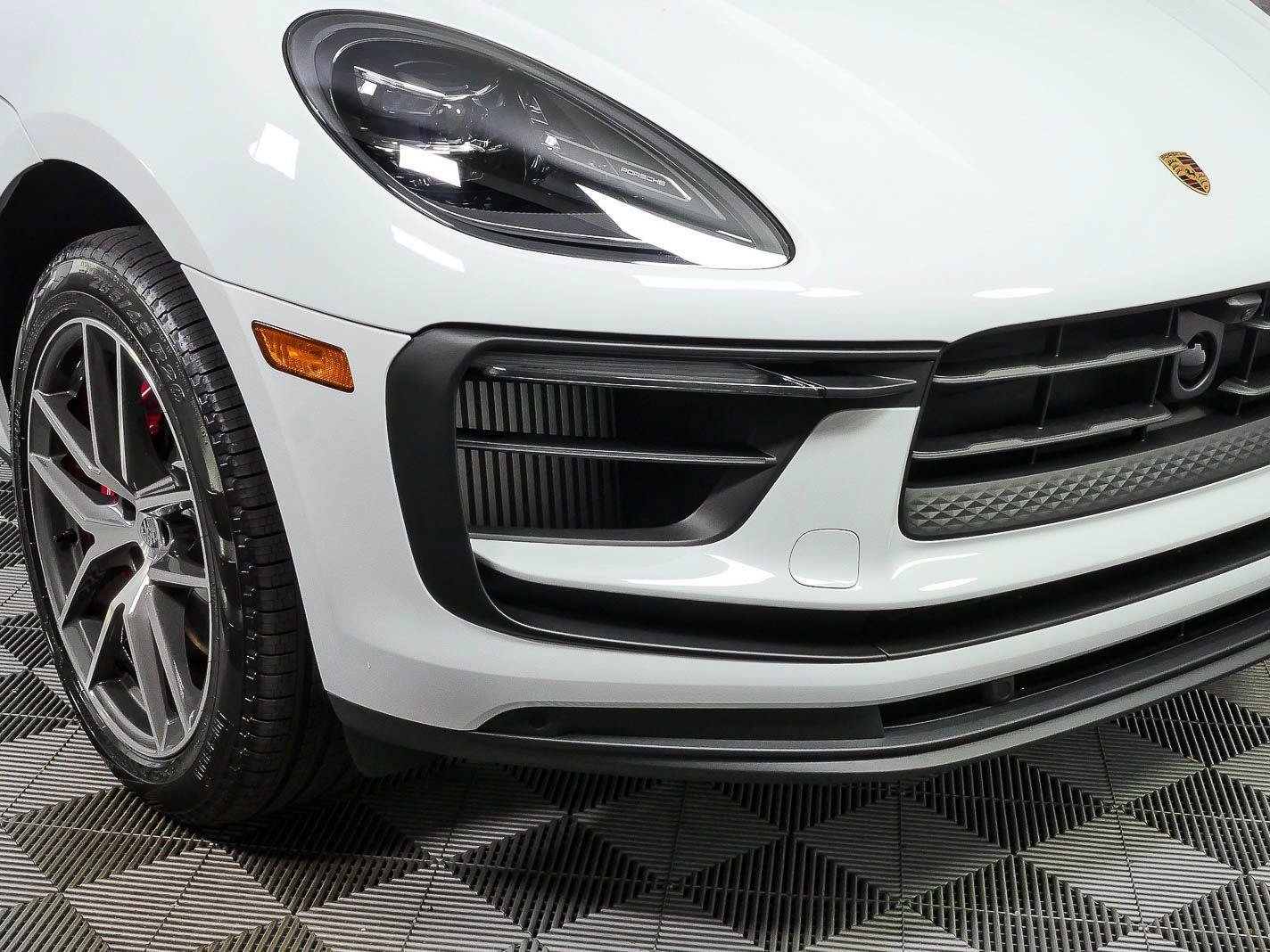 New 2026 Porsche Macan S AWD/4WD image 39