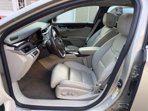 Used 2014 Cadillac XTS Premium FWD image 25