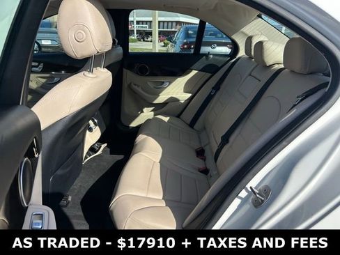 Used 2019 Mercedes-Benz C 300 Sedan image 15