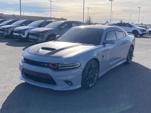 Used 2022 Dodge Charger Scat Pack image 3