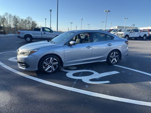 Used 2020 Subaru Legacy Limited w/ Popular Package #2 image 4