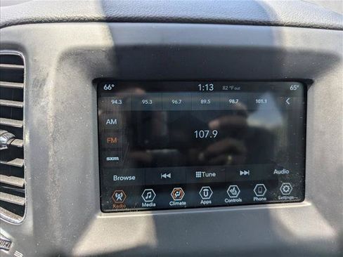 Used 2020 Jeep Compass Latitude w/ Popular Equipment Group AWD/4WD image 17
