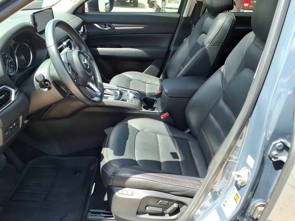 Used 2022 MAZDA CX-5 Carbon Edition AWD/4WD image 16