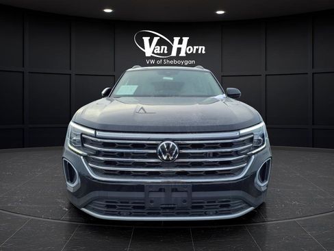 Used 2024 Volkswagen Atlas SE image 6