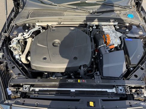 Used 2024 Volvo S60 T8 Plus w/ Climate Package image 21