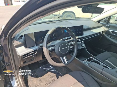 Used 2024 Hyundai Sonata SEL FWD image 16