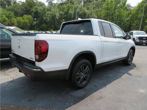 Used 2019 Honda Ridgeline Sport image 2