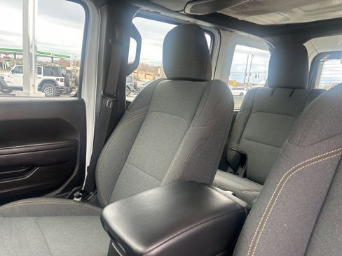 Used 2024 Jeep Wrangler Sport image 11