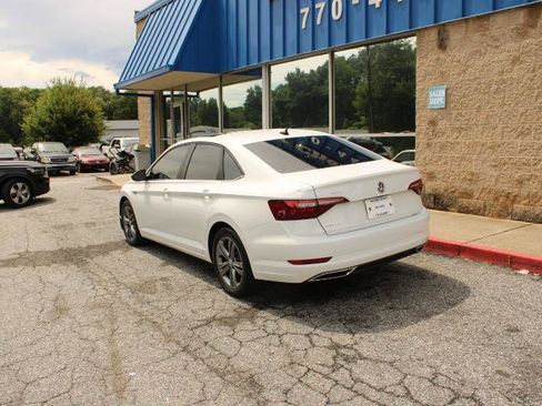 Used 2020 Volkswagen Jetta R-Line FWD image 4