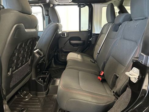 Used 2020 Jeep Wrangler Unlimited Rubicon image 29