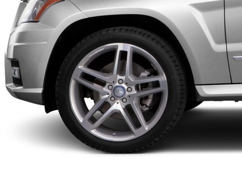 Used 2010 Mercedes-Benz GLK 350 4MATIC image 12