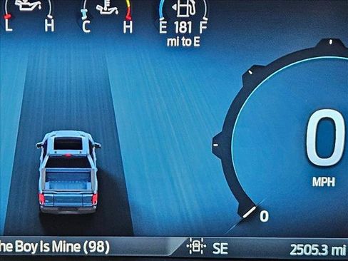Used 2025 Ford F150 Lariat w/ Equipment Group 502A High AWD/4WD image 13