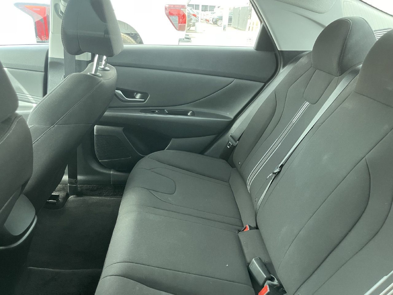 Used 2023 Hyundai Elantra SEL w/ Convenience Package FWD image 7