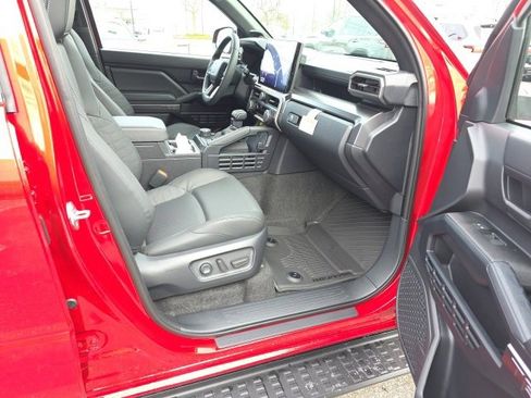 New 2025 Toyota 4Runner TRD Off-Road Premium image 10