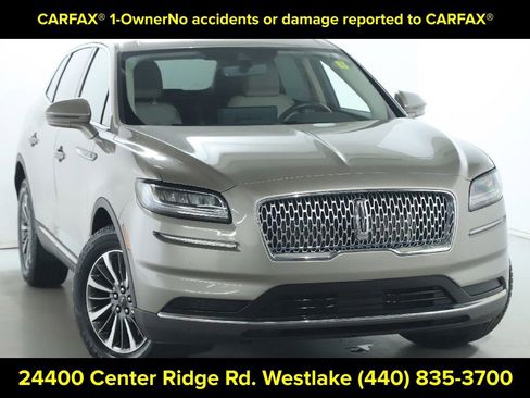Certified 2023 Lincoln Nautilus AWD w/ Premium Package image 2