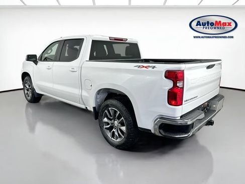 Used 2024 Chevrolet Silverado 1500 LT AWD/4WD image 5