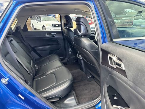 Used 2023 Kia Sportage EX image 22