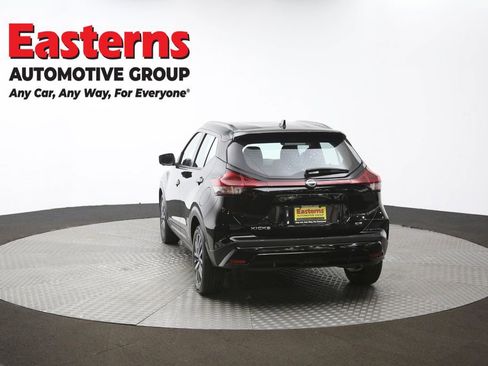 Used 2024 Nissan Kicks SR image 35