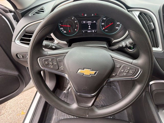 Used 2025 Chevrolet Malibu LT FWD image 23