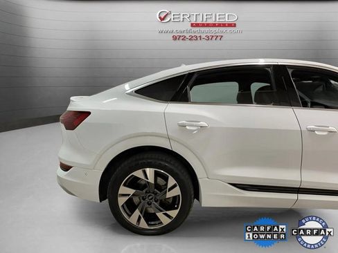 Used 2022 Audi e-tron Premium Plus w/ Premium Plus Package image 97