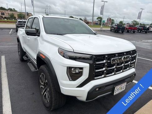Used 2026 GMC Canyon AT4 w/ Technology Plus Package AWD/4WD image 3