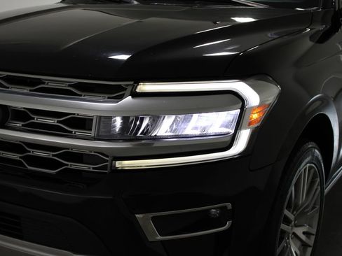 Used 2023 Ford Expedition Max Platinum AWD/4WD image 63